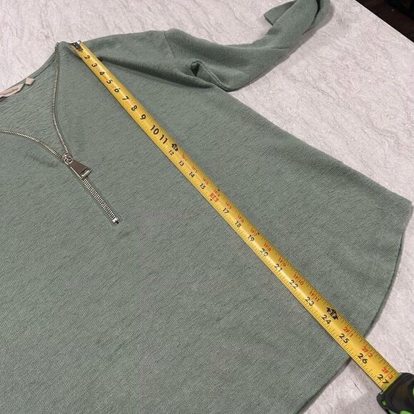 Soft Surroundings Style #2CU64 Green Valentina Zip Up Sweater Knit Top Size M - Picture 12 of 14